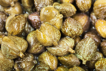 pile of green pickled capers
