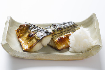 鯖の塩焼き
