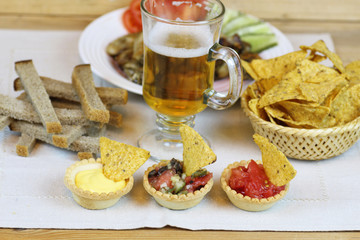 nachos appetizer beer