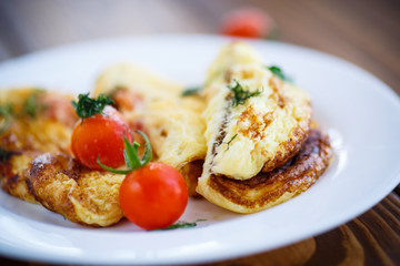 scrambled eggs with tomatoes