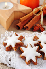 Zimtsterne, Zimtstangen, Kerze