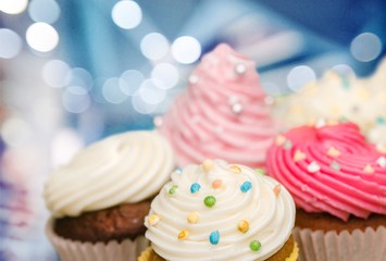 Cupcake.