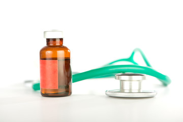Stethoscope with injection medicine ampule