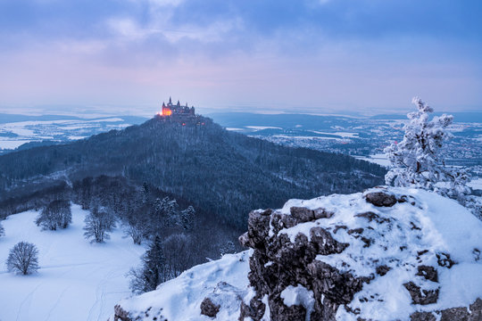 Burg Hohenzollern im Winterkleid