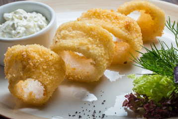 Deep batter fried squid rings calamari