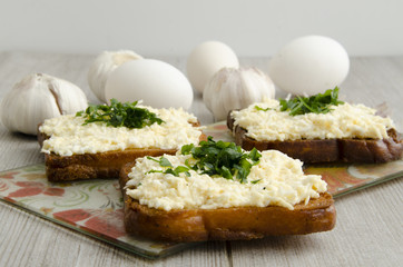 Sandwiches with eggs and cheese