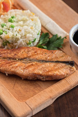 Grilled salmon with rice
