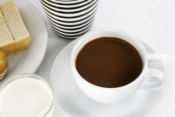 Cup of coffee / Cup of coffee on the table.