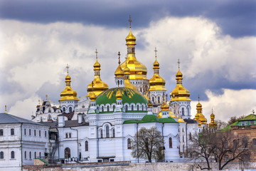 Fototapeta na wymiar Uspenskiy Cathedral Holy Assumption Pechrsk Lavra Cathedral Kiev