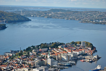 Fototapeta na wymiar View to the Vaagen, Bergen Harbour, Norway