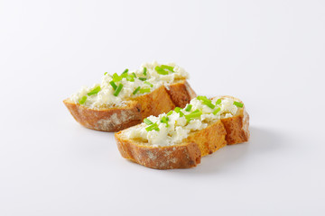 Crunchy baguette cheese canapes