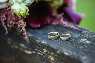 rings with bouquet