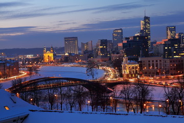 Naklejka premium Vilnius at night