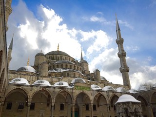 Fototapeta na wymiar The blue mosque, istanbul