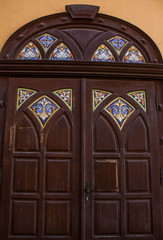 Naklejka premium Door is made of wood in a retro style