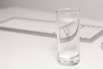 Glas Wasser