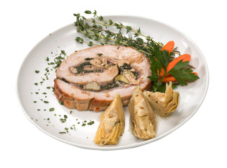 Arrosto di vitello con ripieno di spinaci e carciofi