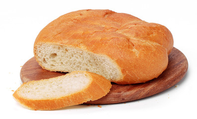 Pane su tagliere di legno