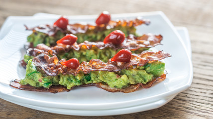 Bacon and guacamole sammies