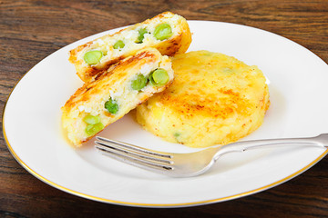 Cheesecake with Green Peas and Eggs