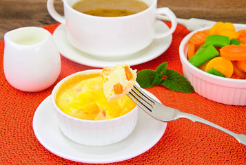 Dietary Scrambled Eggs with Carrots and Green Beans