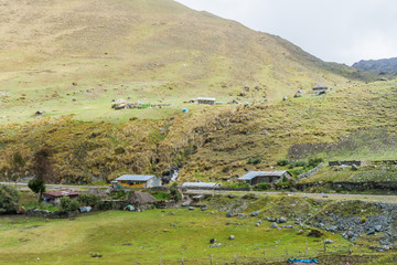 Fototapeta premium Countryside of Abra Malaga pass, Peru