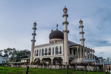 Fototapeta na wymiar Mosque Kaizerstraat in Paramaribo, capital of Suriname