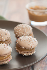 Dulce De Leche Macaron