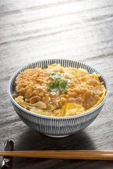 かつ丼