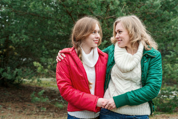 Fototapeta premium Mother and daughter looking at each other