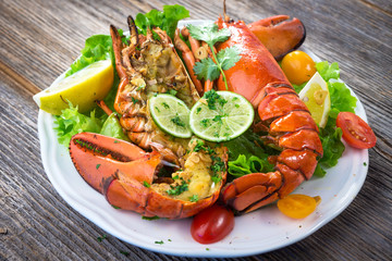 Grilled lobster - 100707220