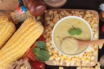 Corn cream soup and sweet corn delicious.