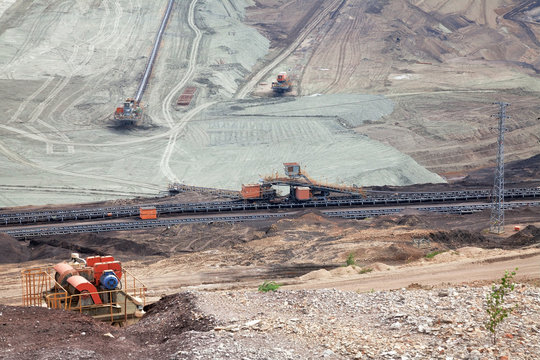 Coal mine, Most