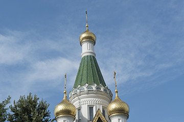 Fototapeta na wymiar roof dome detail of The Russian Church or the Church of St. Nicholas the Miracle-Maker in the centre of Sofia city, capital of Bulgaria