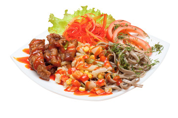 chinese noodles with roasted meat and vegetables