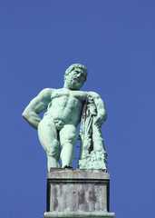 Fototapeta na wymiar Hercules statue