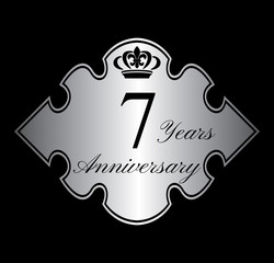 7 anniversary silver emblem with crown