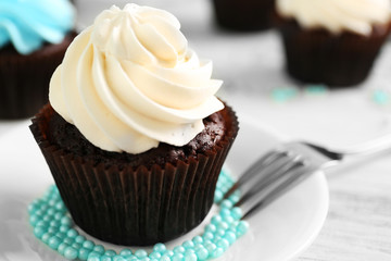 Cupcakes on wooden table