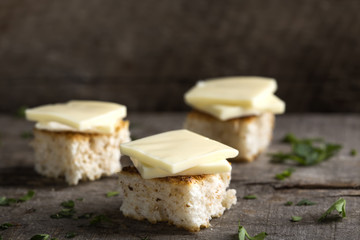 Appetizer with cheese