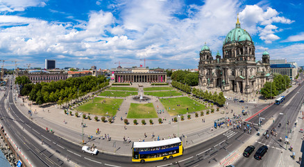 View of Berlin Cathedral © Sergii Figurnyi