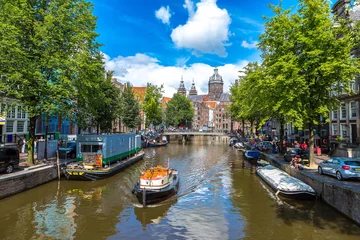 Türaufkleber Canal and St. Nicolas Church in Amsterdam © Sergii Figurnyi