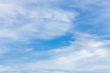 Fototapeta premium blue sky and white cloud, cloudy sky background