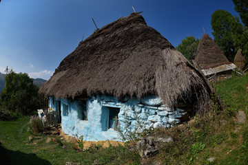 Fototapeta na wymiar rural landscape with old house
