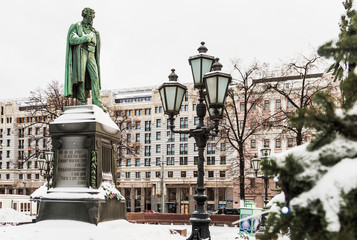  Monument to russian poet Alexander Pushkin in Pushkin Square