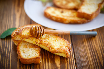 fried in batter toast with honey