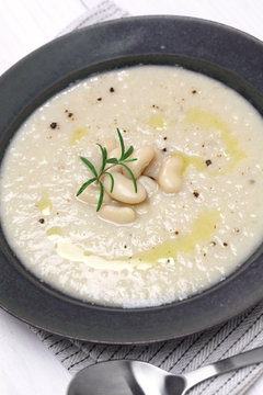 tuscan creamy white bean soup, italian cuisine