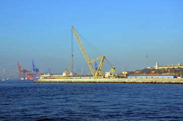 Fototapeta premium Cargo port in Istanbul, Turkey