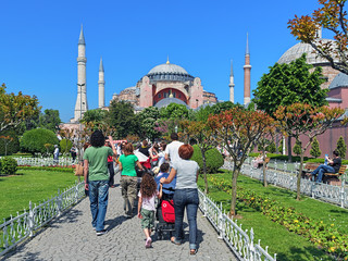 Tourists walking to the Hagia Sophia in Istanbul, Turkey