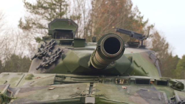 Swedish tank Ikv-91 gun turns.