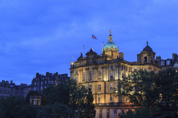 Fototapeta premium Lloyds Banking Group Plc at night